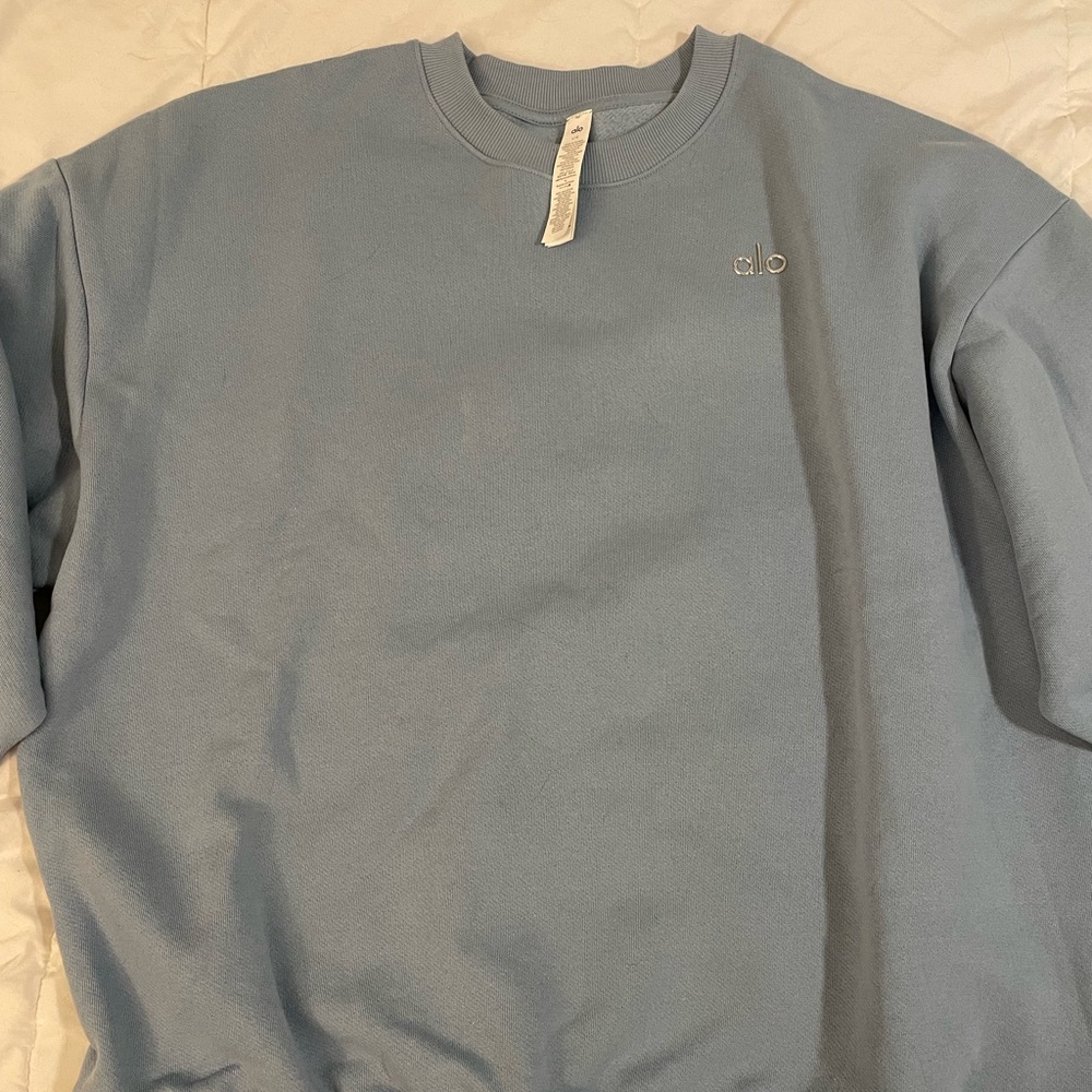 ALO Yoga Celestial Blue Crewneck Pullover